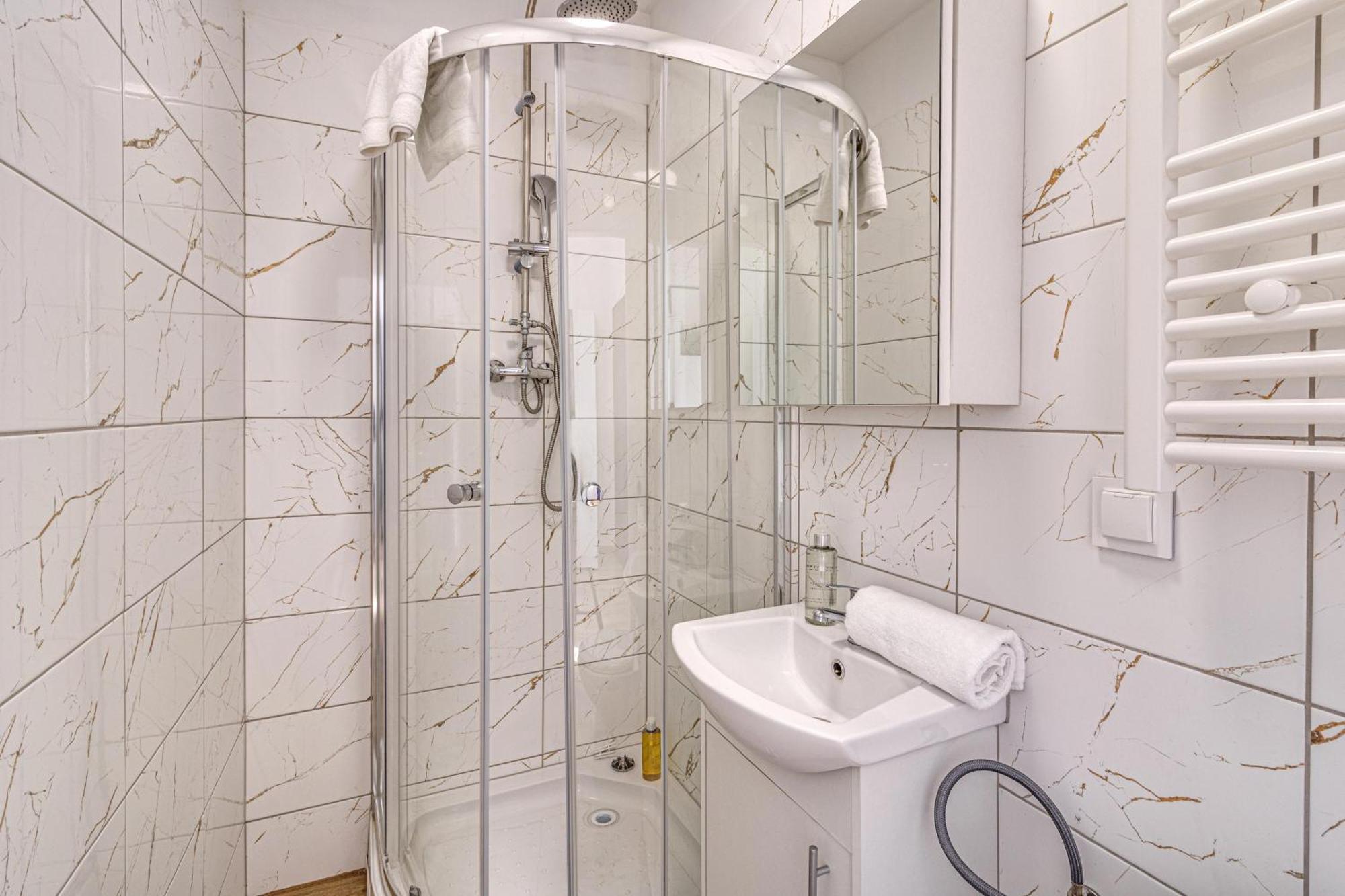 Rentplanet - Studio Zeromskiego วรอตซวาฟ ภายนอก รูปภาพ